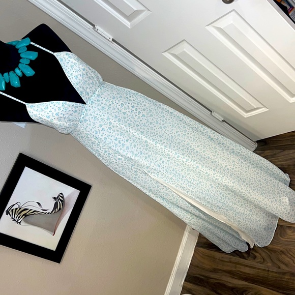 Marciano for GUESS Floral Maxi Dress! - Picture 5 of 5